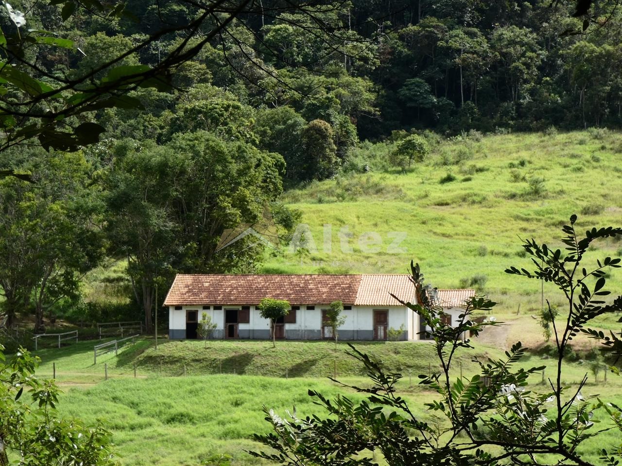 Sítio, 4 quartos, 28 hectares - Foto 88