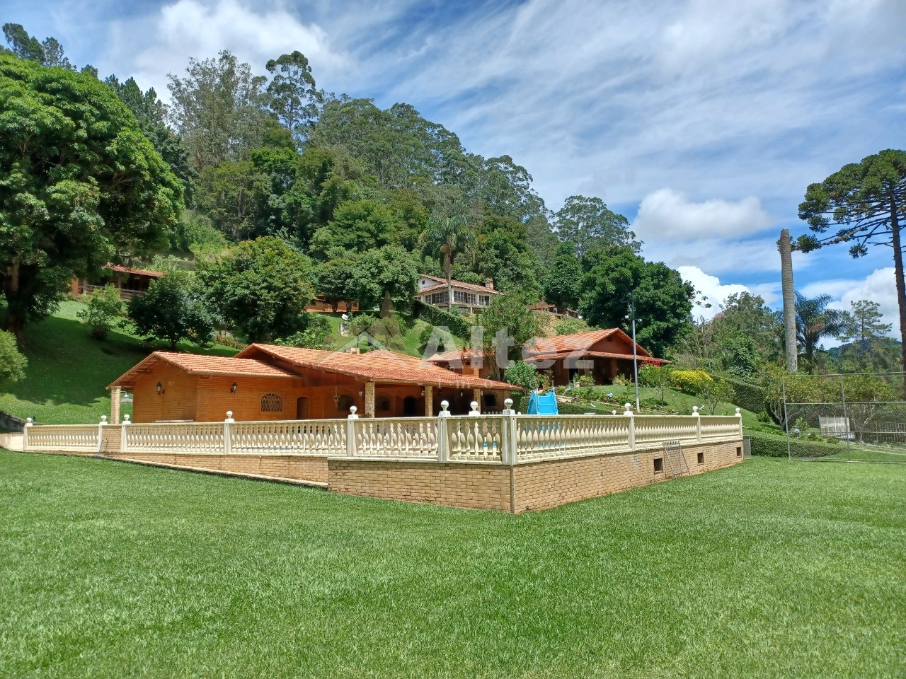 Sítio, 12 quartos, 3 hectares - Foto 1