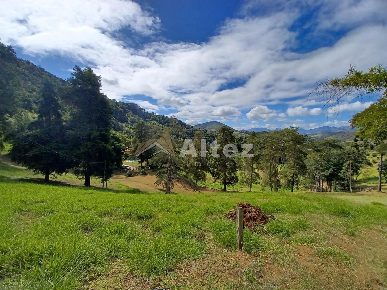 Sítio, 4 quartos, 28 hectares - Foto 10