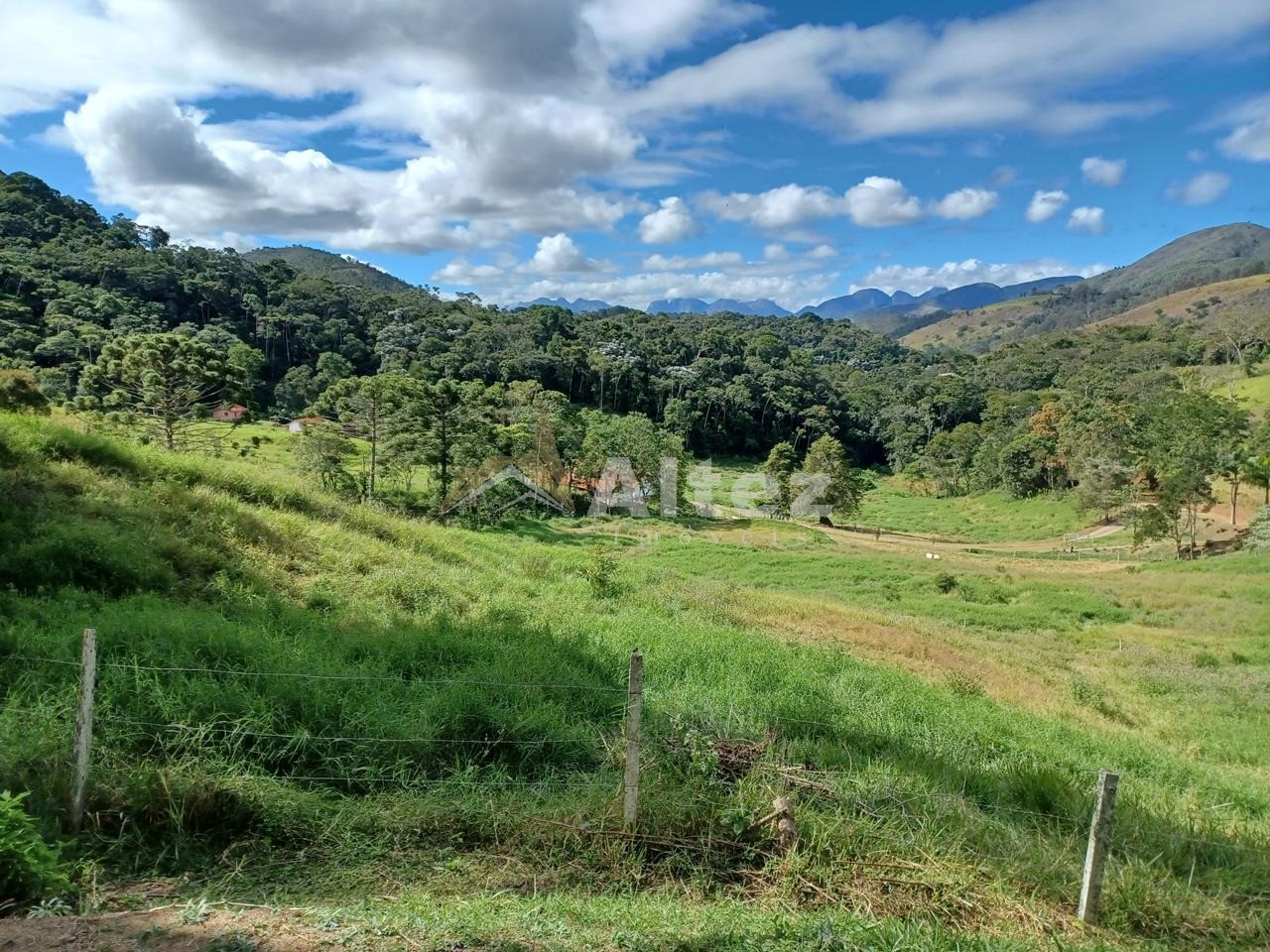 Sítio, 4 quartos, 28 hectares - Foto 12