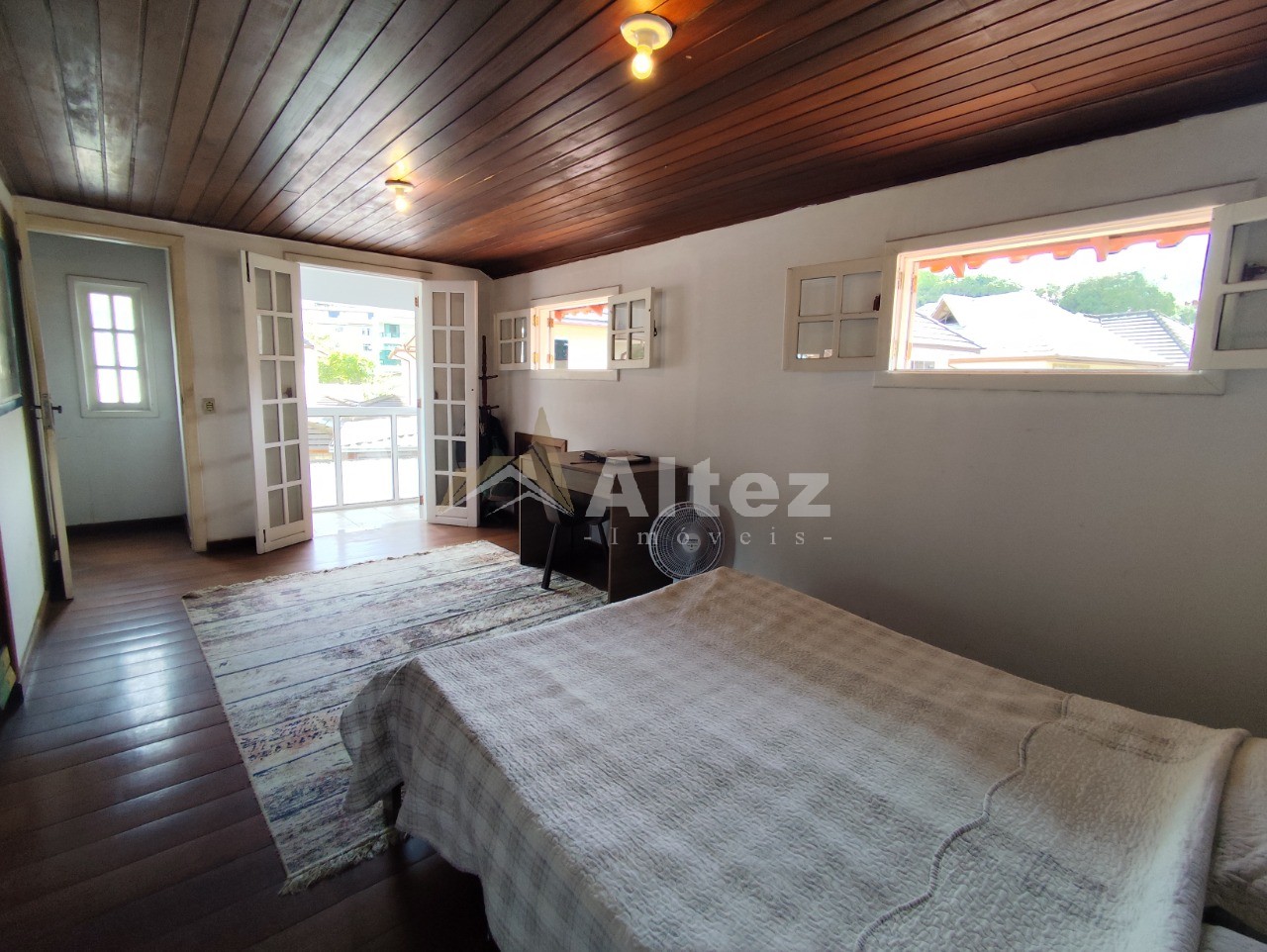 Casa, 4 quartos, 290 m² - Foto 16