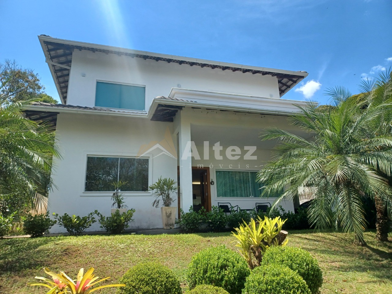 Casa, 4 quartos, 610 m² - Foto 1