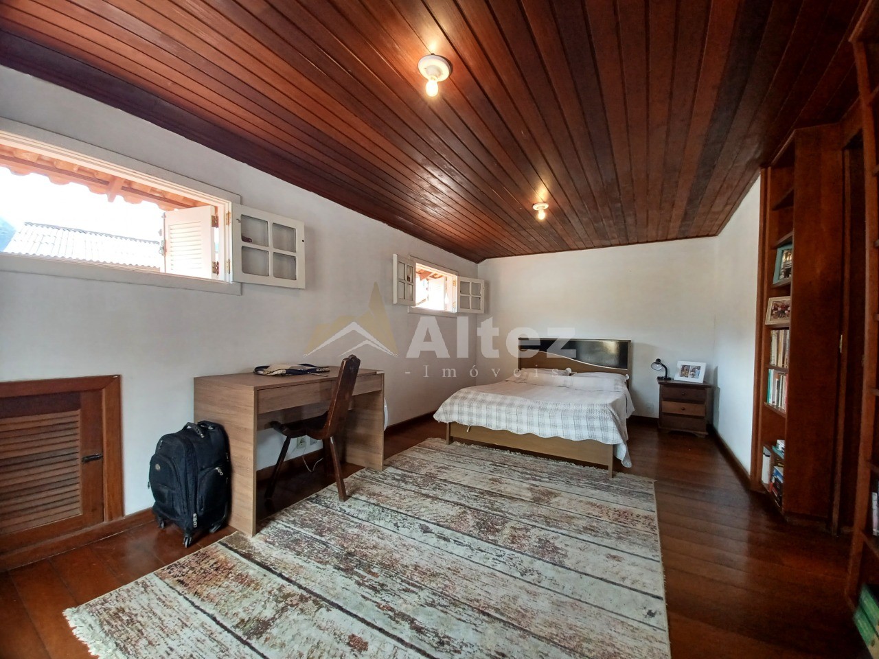 Casa, 4 quartos, 290 m² - Foto 15