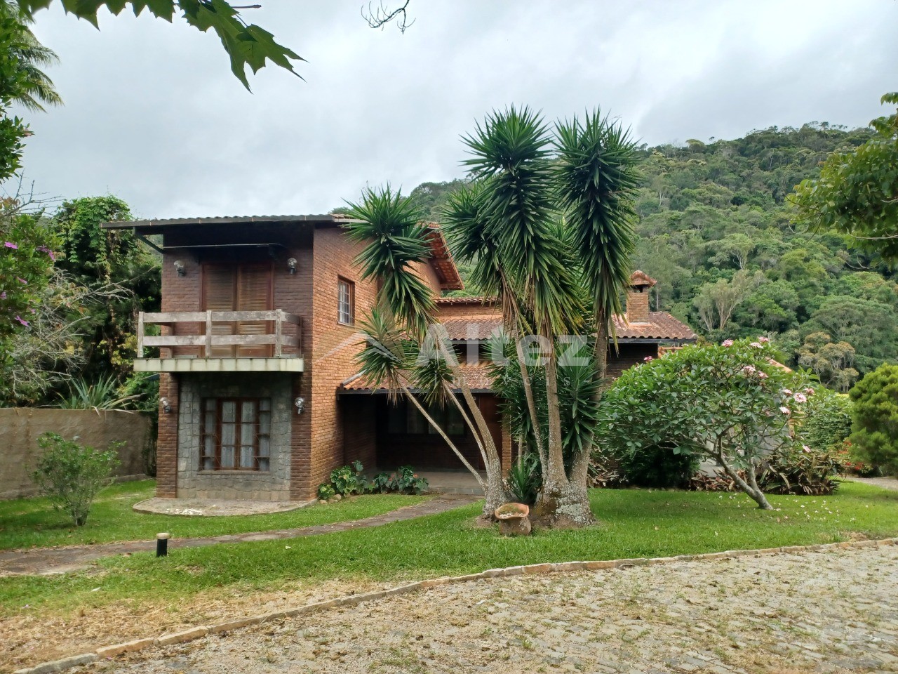 Prédio Inteiro, 1100 m² - Foto 1