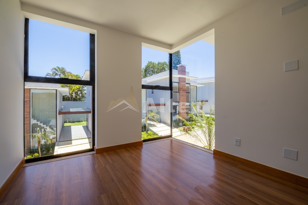 Casa, 4 quartos, 151 m² - Foto 8