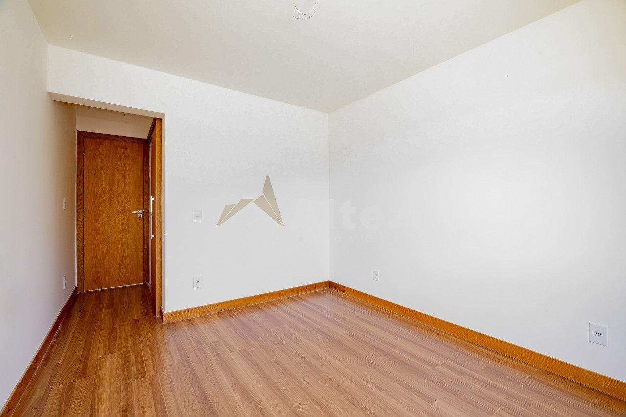 Casa, 4 quartos, 151 m² - Foto 9