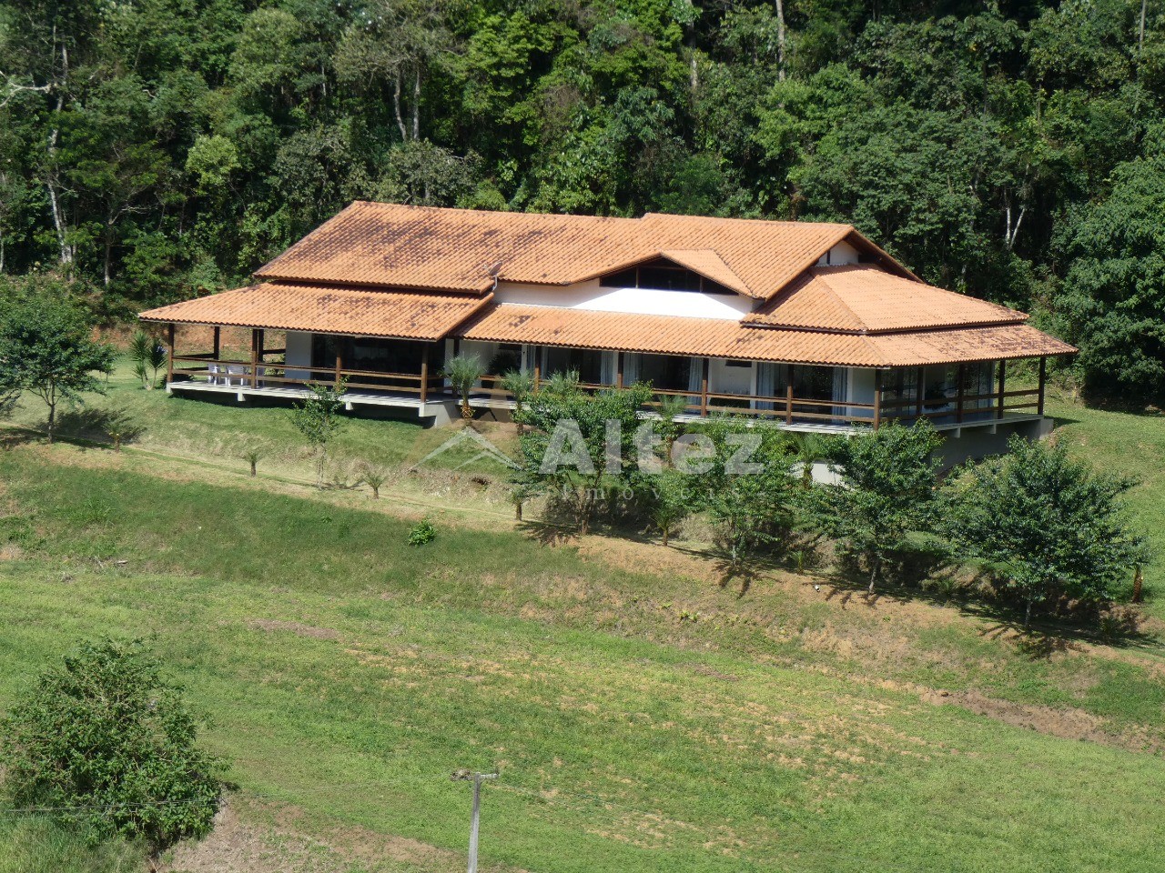 Sítio, 4 quartos, 12 hectares - Foto 2