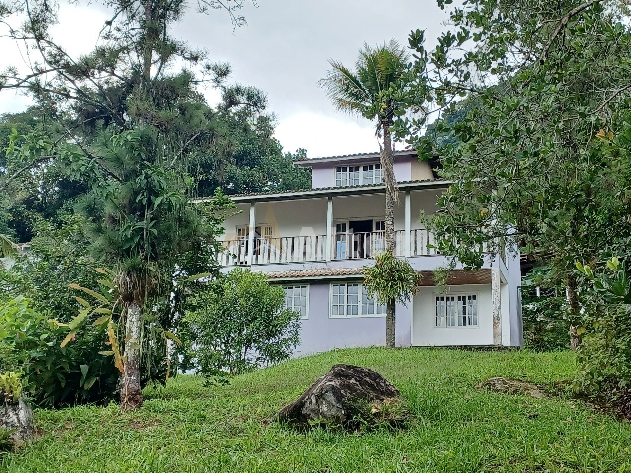Casa, 4 quartos, 200 m² - Foto 1