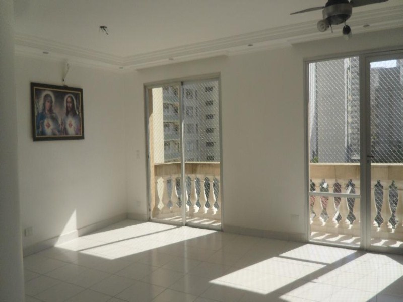 Apartamento, 3 quartos, 130 m² - Foto 2