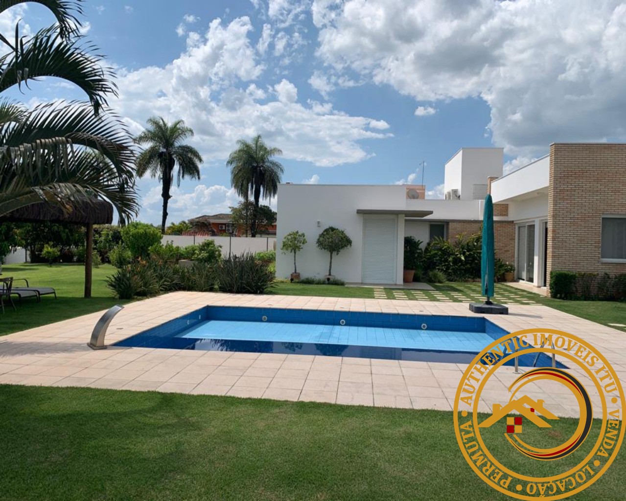 CASA RESIDENCIAL em ITU - SP, BAIRRO CAMPOS DE SANTO ANTÔNIO