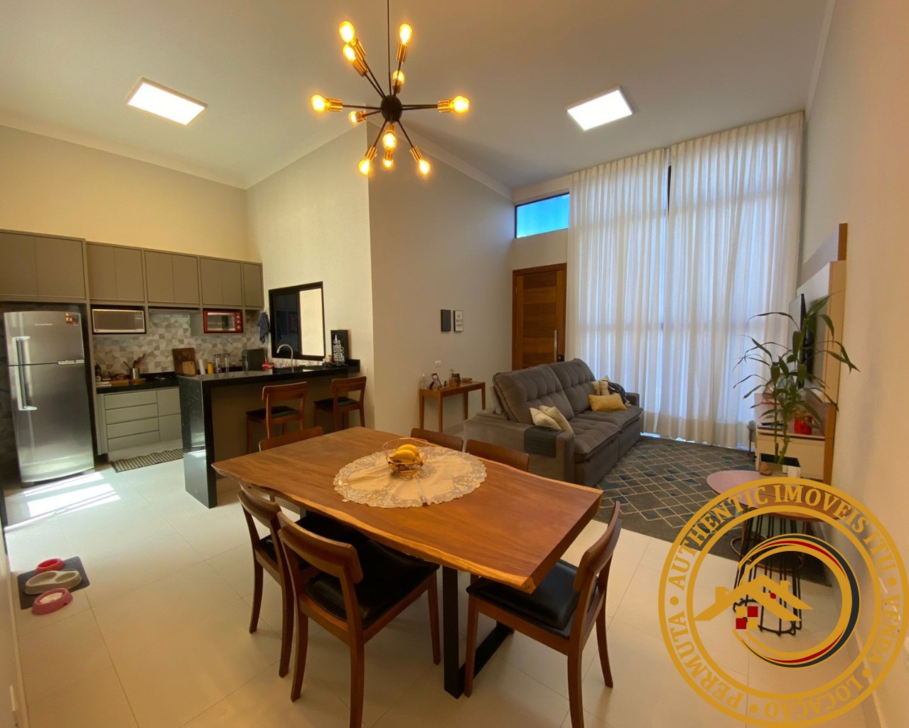 CASA RESIDENCIAL em SALTO - SP, VILLAGE MOUTONNÉE