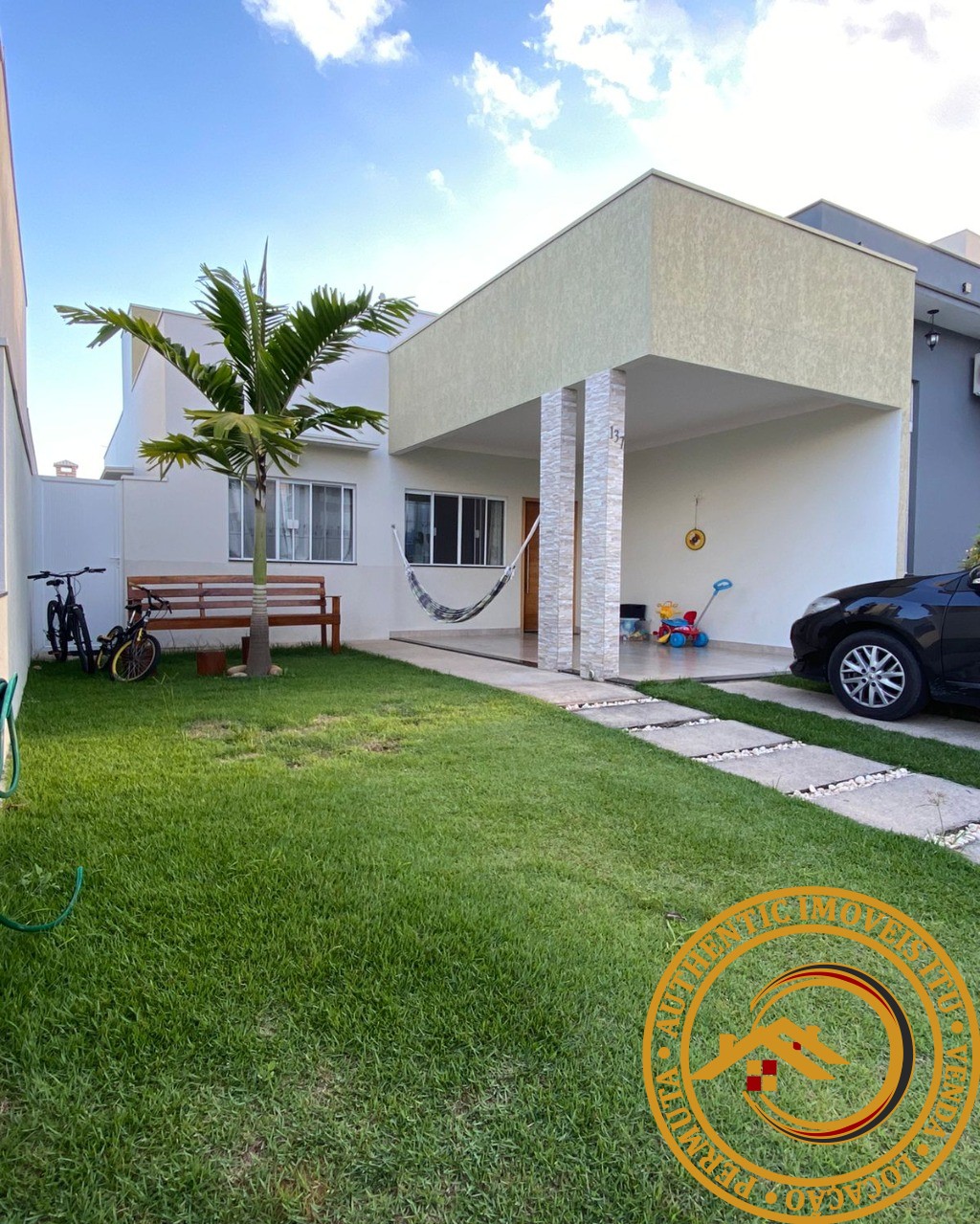CASA RESIDENCIAL em SALTO - SP, VILLAGE MOUTONNÉE
