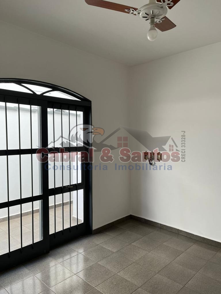 Casa, 3 quartos, 142 m² - Foto 4