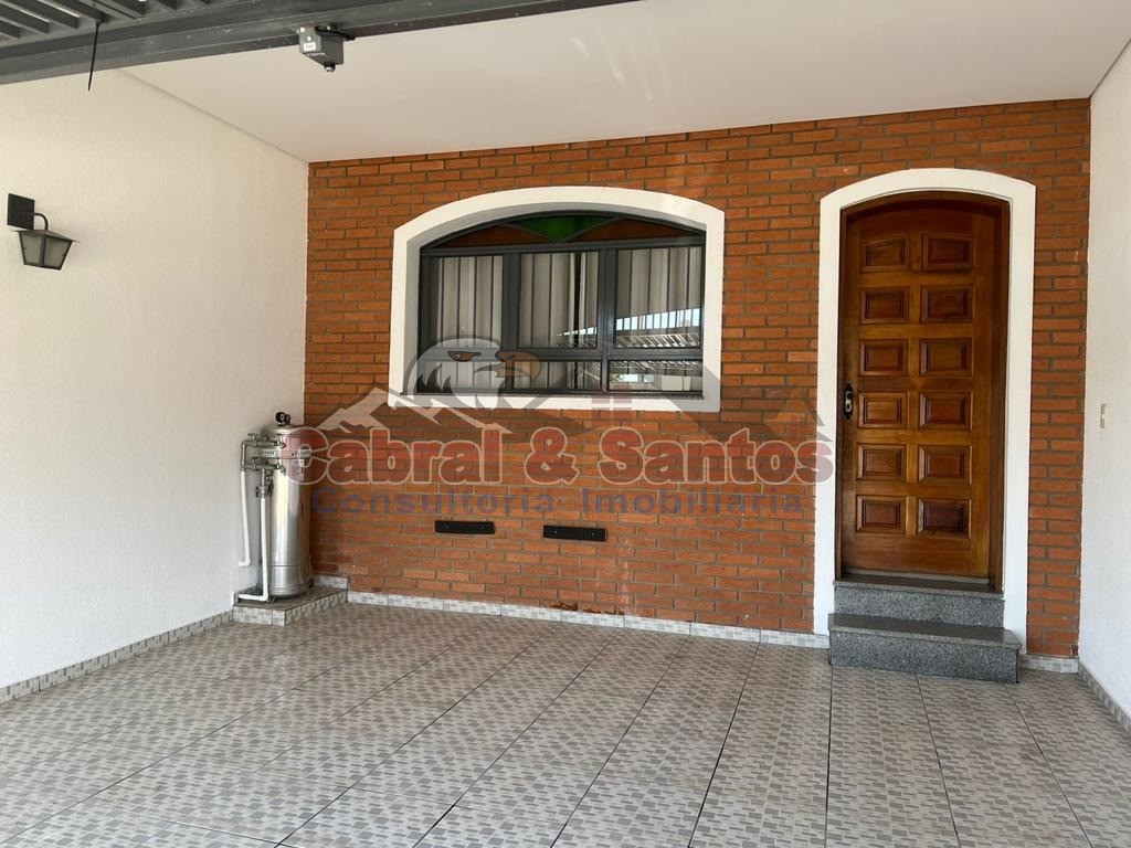Casa, 3 quartos, 142 m² - Foto 2