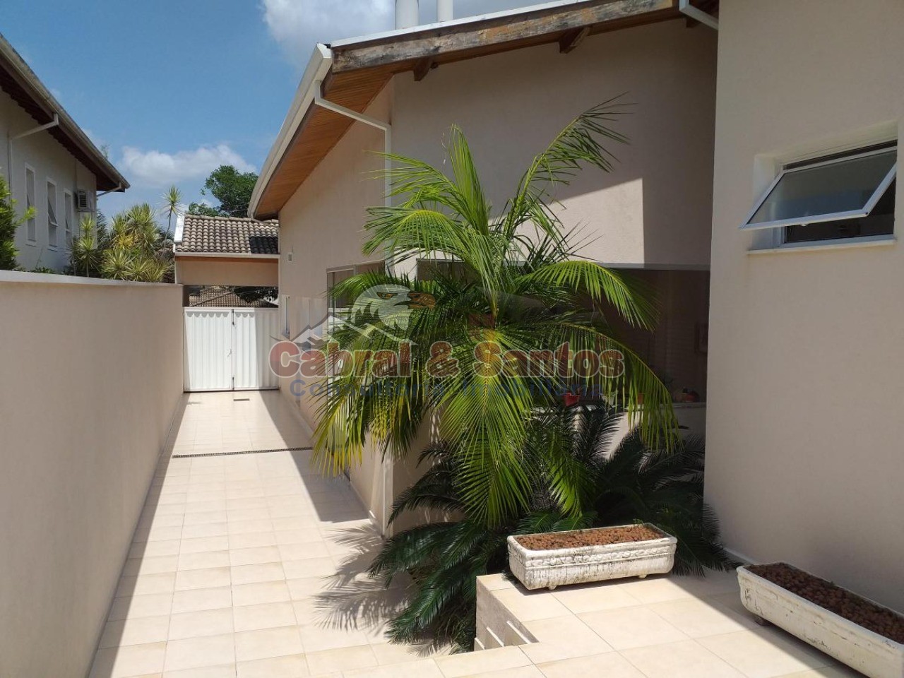 Casa, 4 quartos, 300 m² - Foto 22