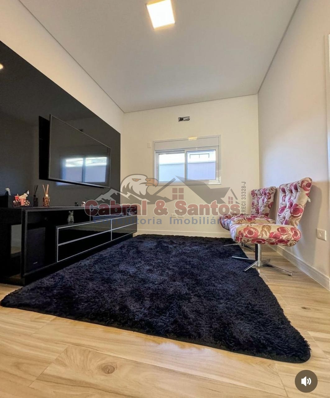 Casa, 3 quartos, 228 m² - Foto 2