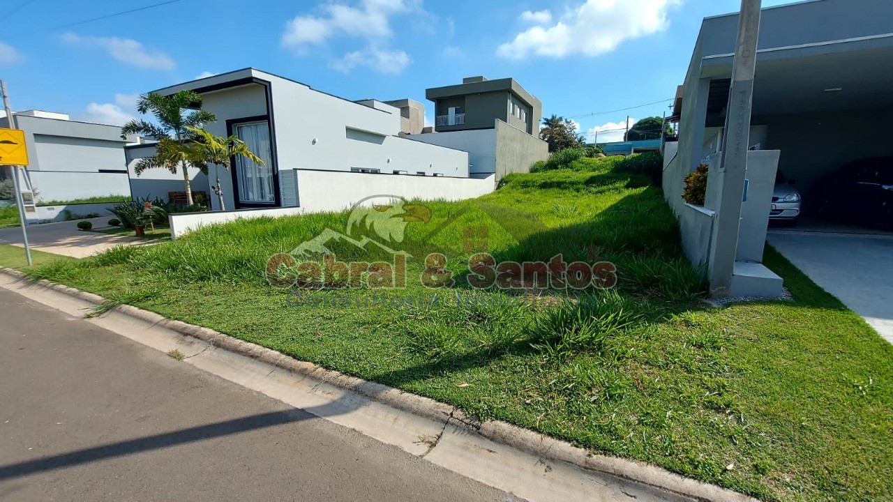 Terreno, 300 m² - Foto 1