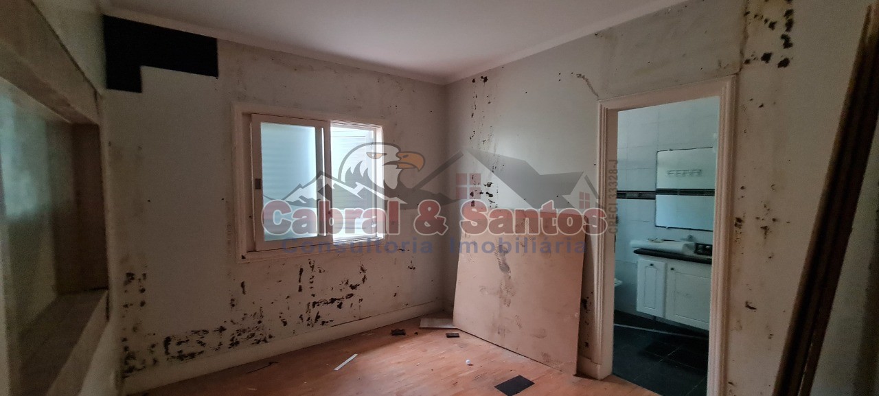 Casa, 4 quartos, 250 m² - Foto 17