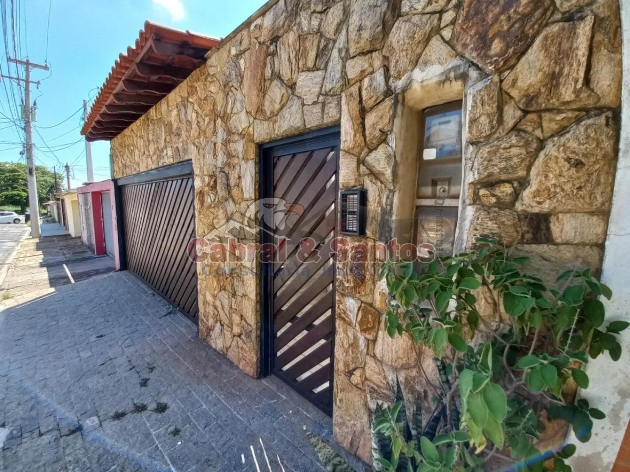 Casa, 5 quartos, 150 m² - Foto 1