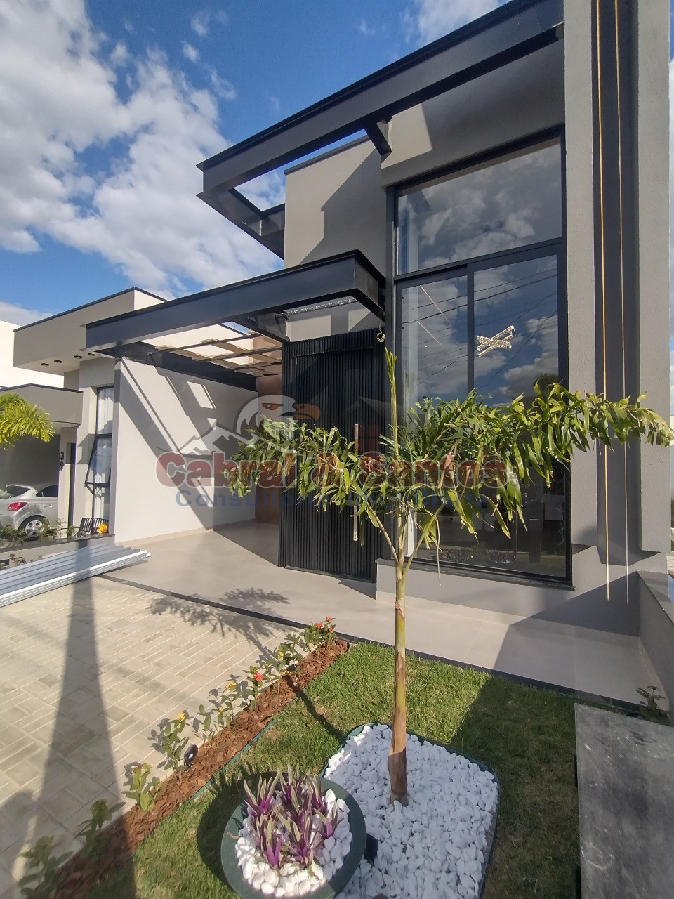 Casa, 3 quartos, 105 m² - Foto 1