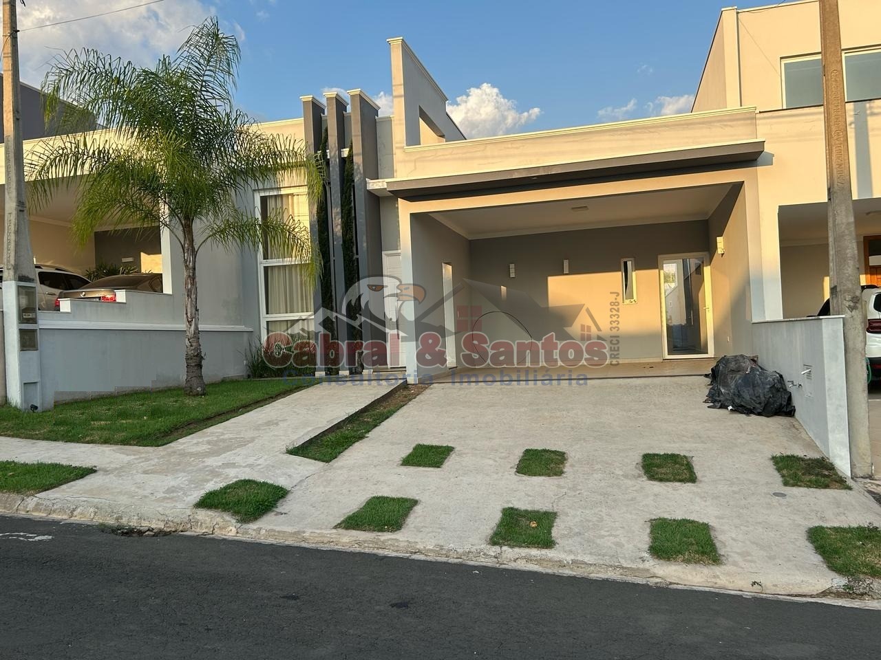 Casa, 4 quartos, 175 m² - Foto 1