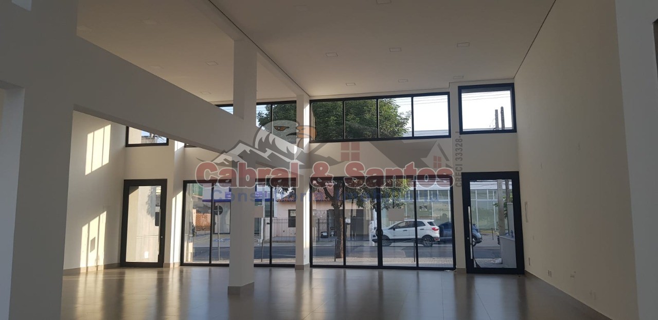 Loja-Salão, 250 m² - Foto 1