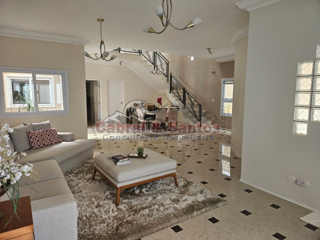 Casa, 4 quartos, 300 m² - Foto 1