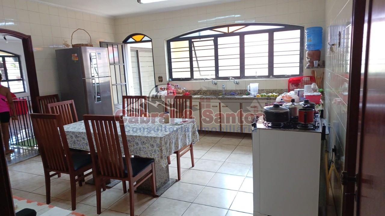 Casa, 3 quartos, 339 m² - Foto 30