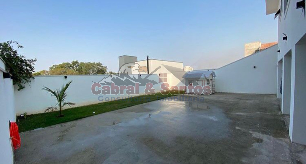 Casa, 3 quartos, 200 m² - Foto 9