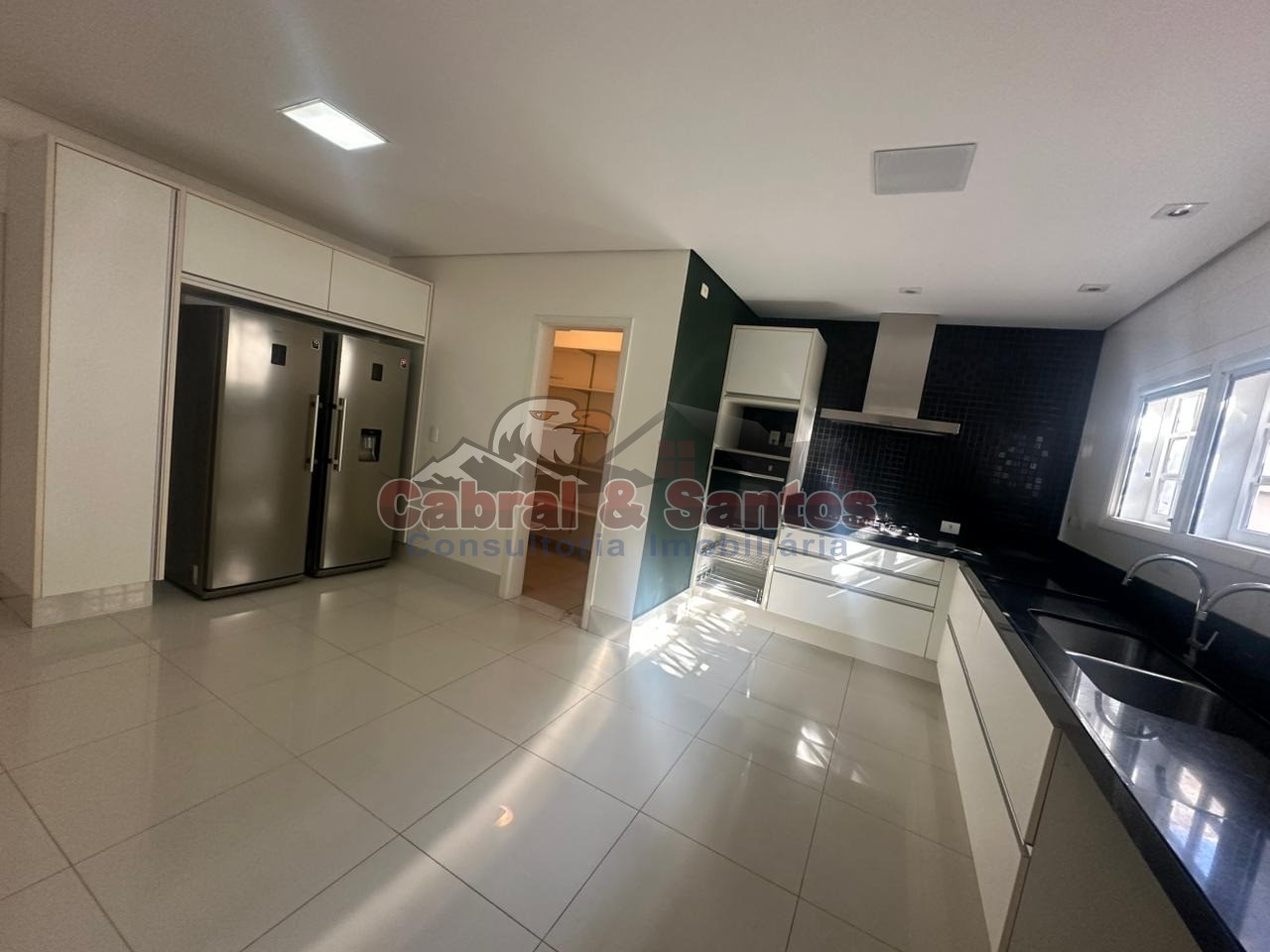 Casa, 5 quartos, 357 m² - Foto 9