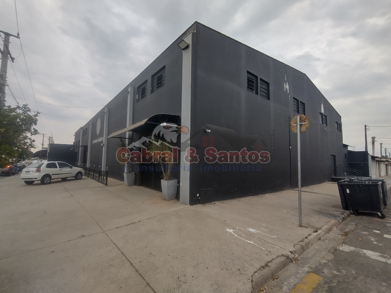 Depósito-Galpão, 900 m² - Foto 1
