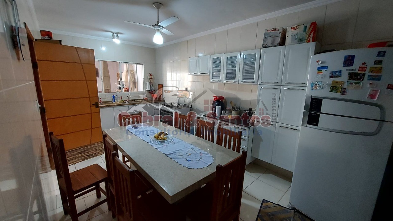 Casa, 4 quartos, 199 m² - Foto 4