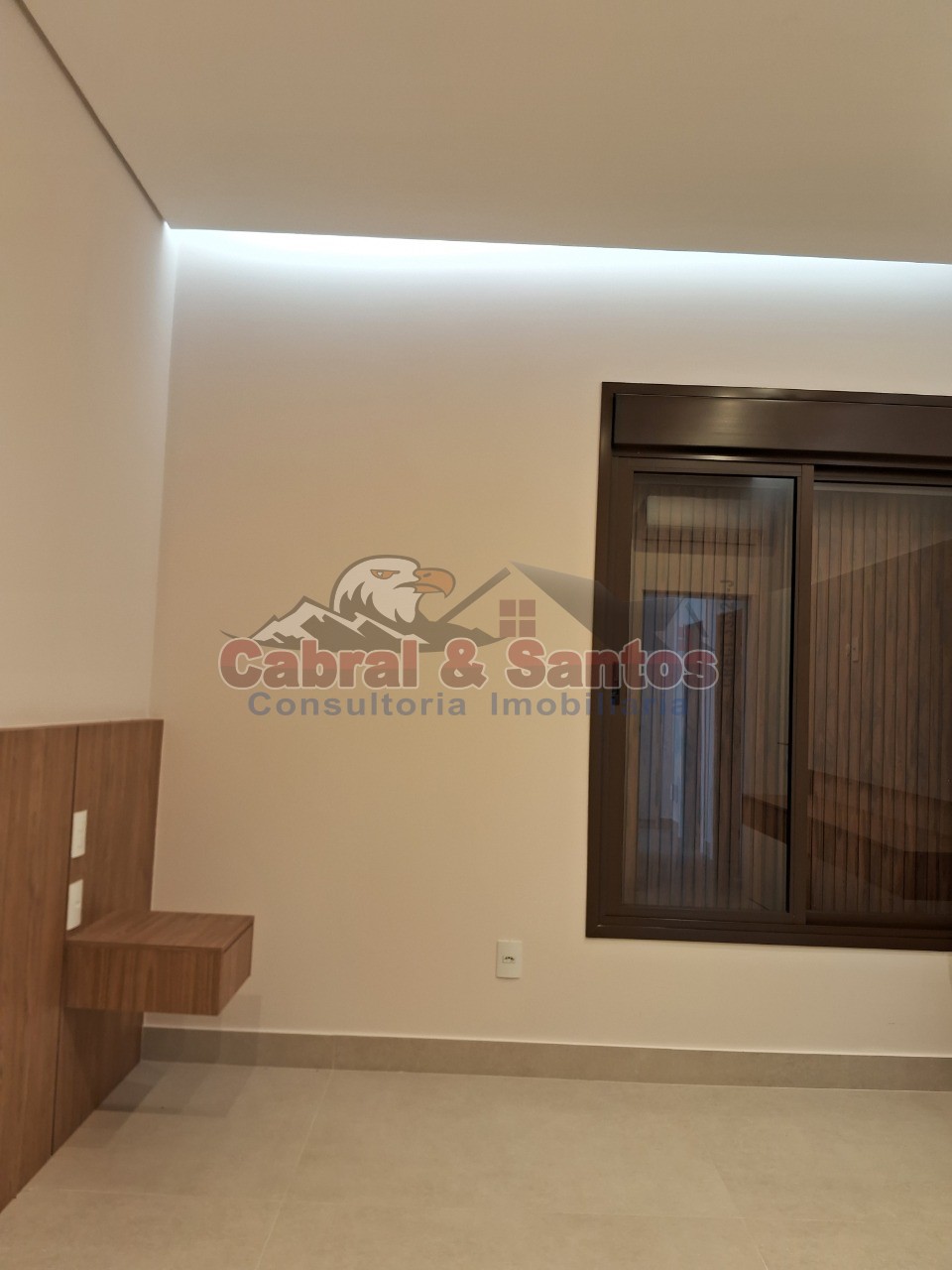 Casa, 4 quartos, 3750 m² - Foto 4