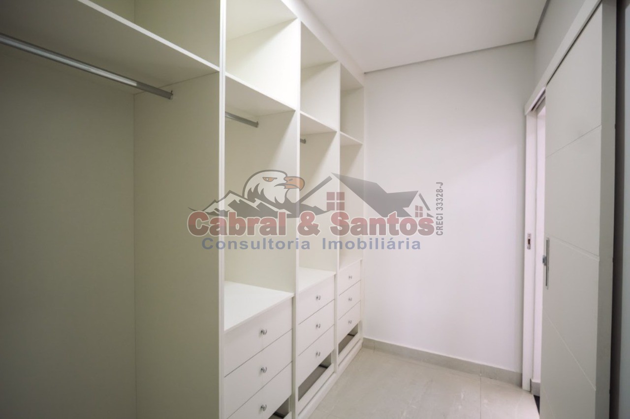Casa, 3 quartos, 328 m² - Foto 30