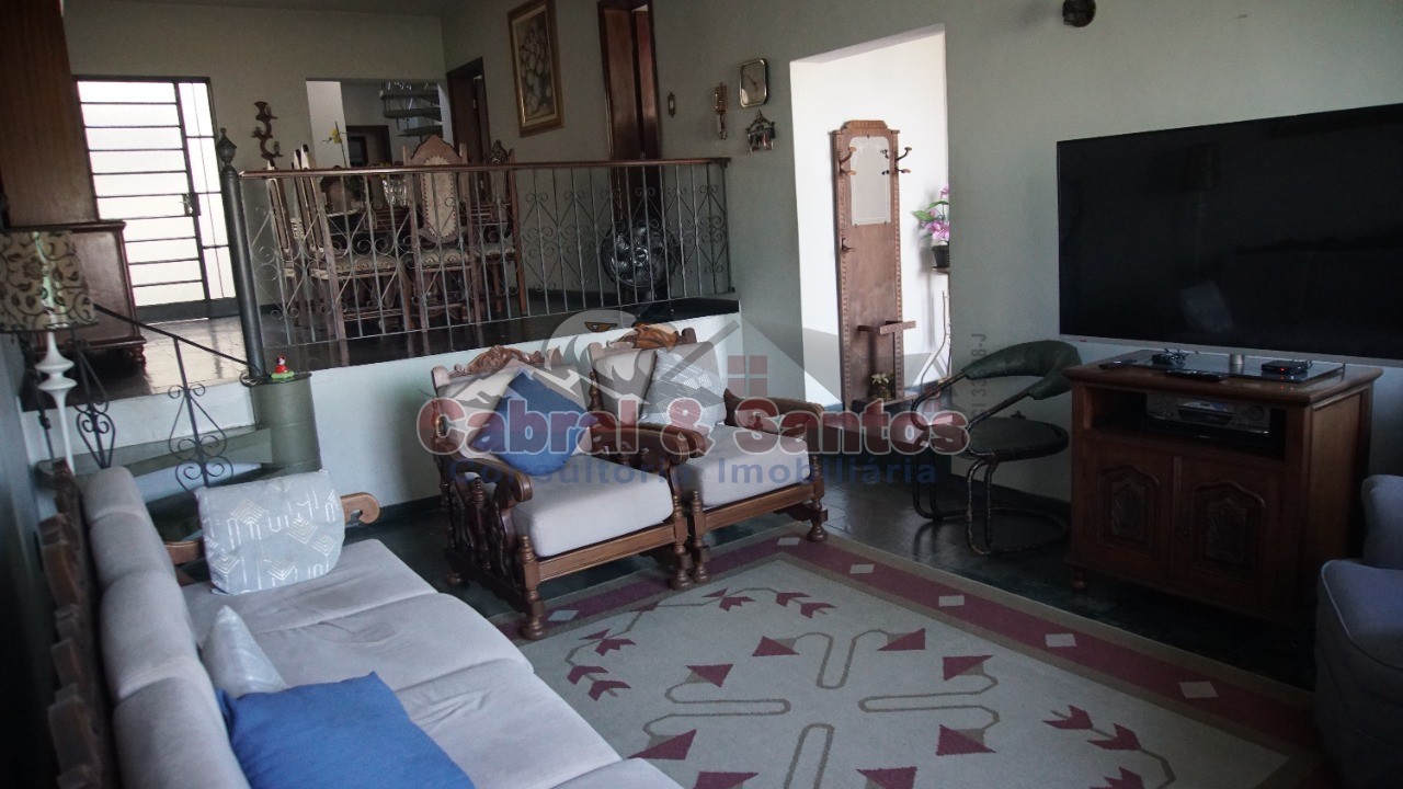 Casa, 3 quartos, 250 m² - Foto 6