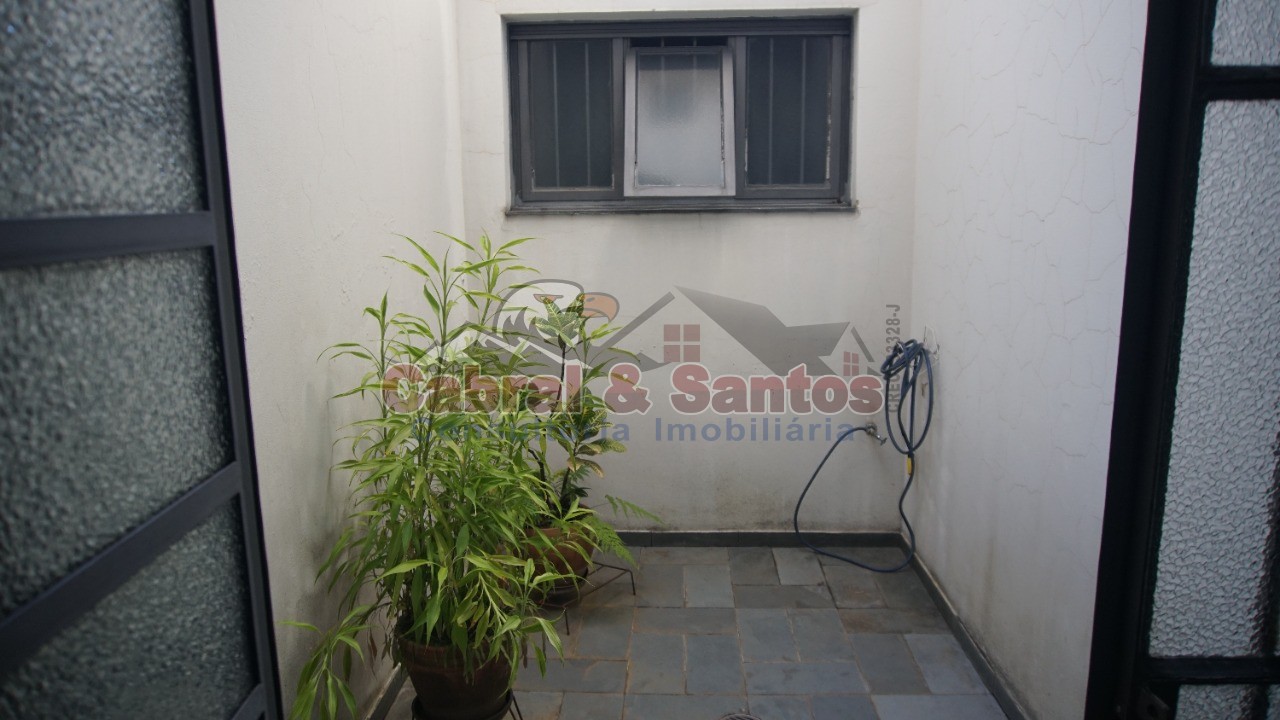 Casa, 3 quartos, 250 m² - Foto 14