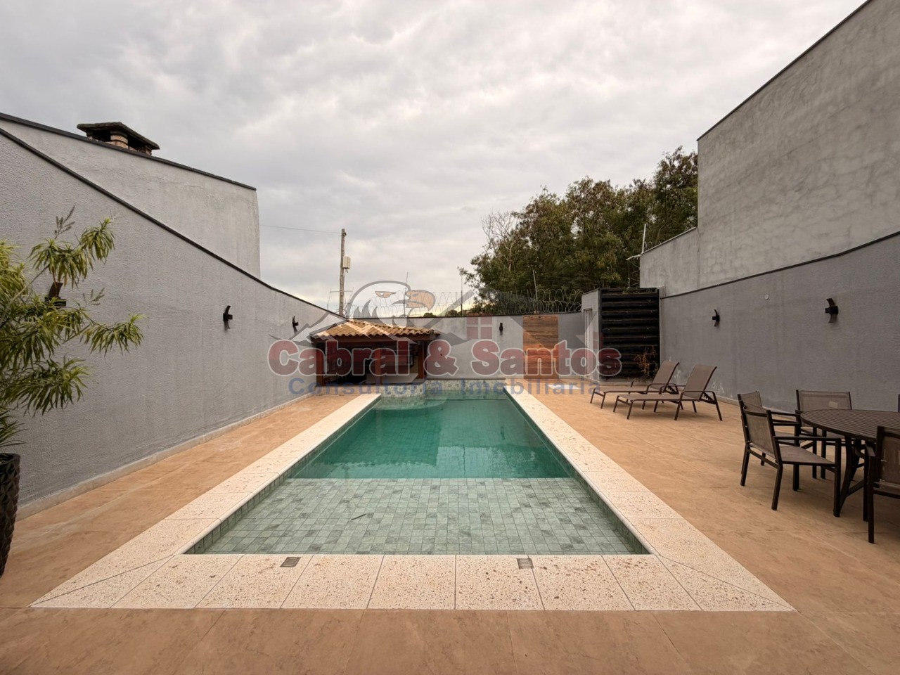 Casa, 4 quartos, 300 m² - Foto 30