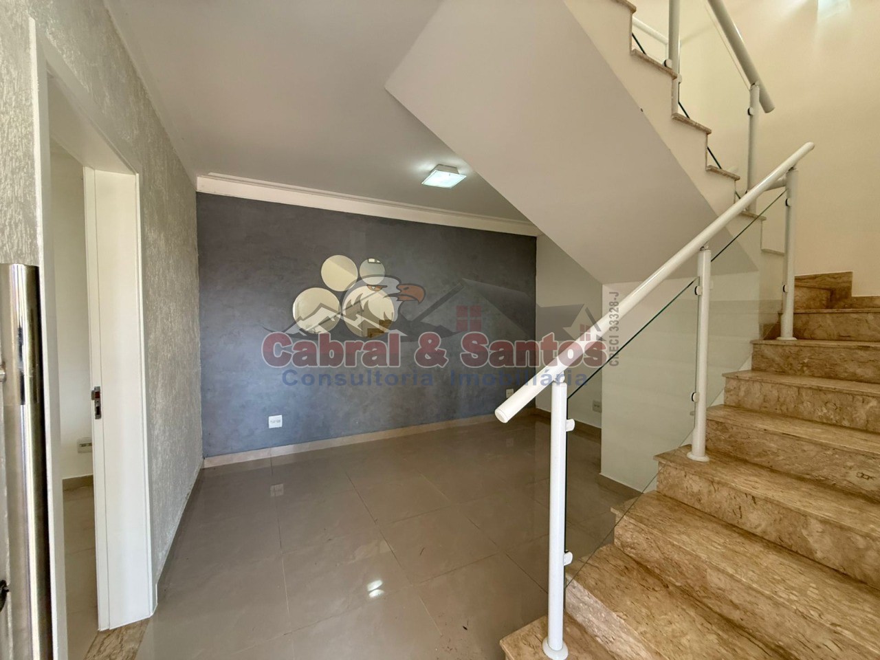 Casa, 3 quartos, 213 m² - Foto 2