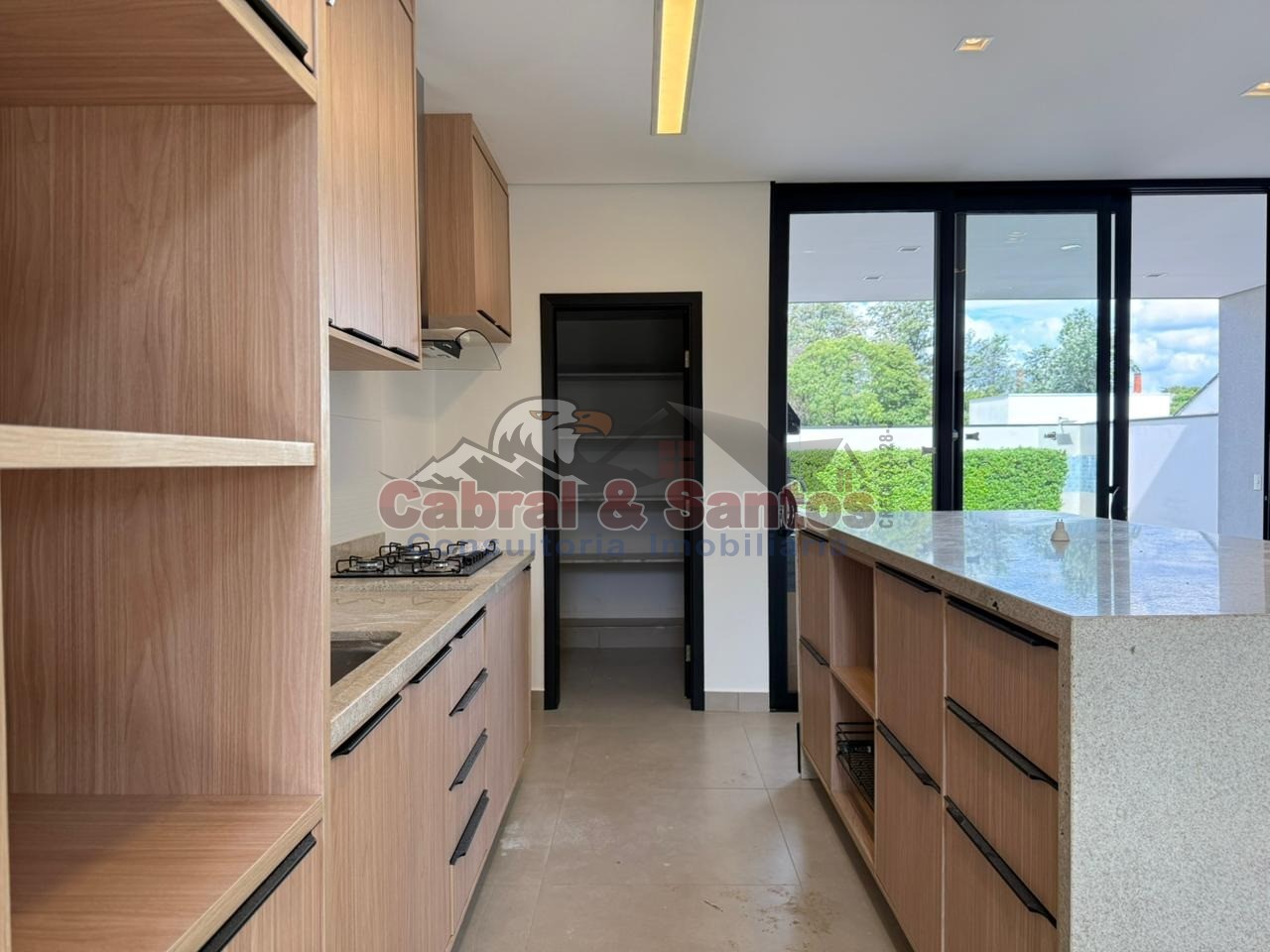 Casa, 3 quartos, 240 m² - Foto 9
