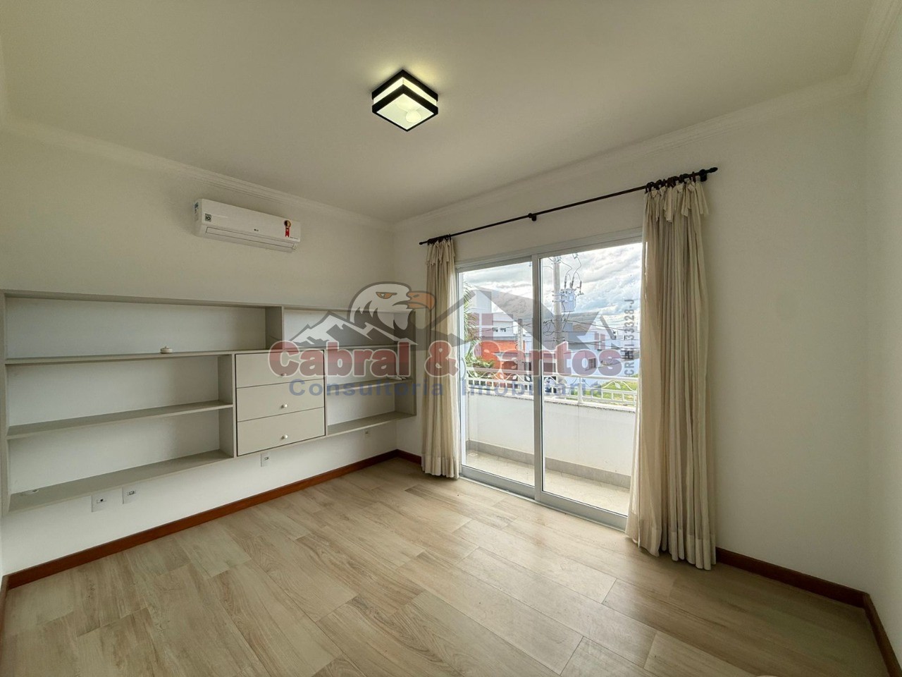 Casa, 3 quartos, 242 m² - Foto 13
