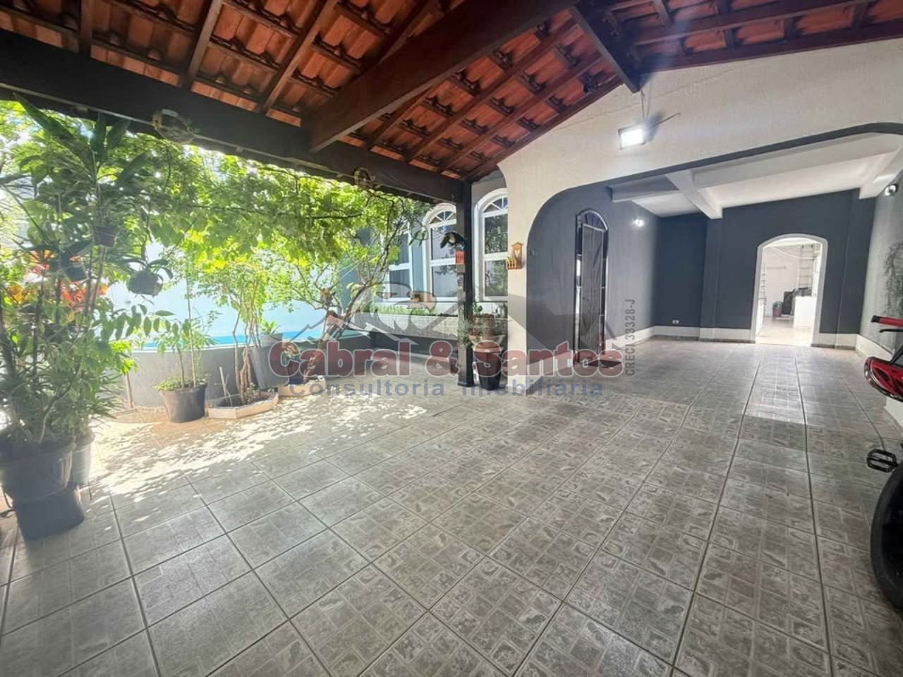 Casa, 2 quartos, 214 m² - Foto 1