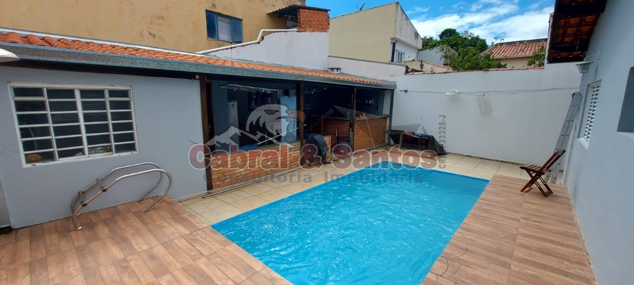 Casa, 3 quartos, 188 m² - Foto 1