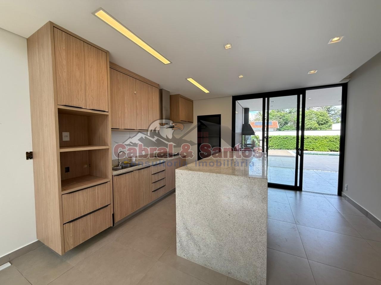 Casa, 3 quartos, 240 m² - Foto 8