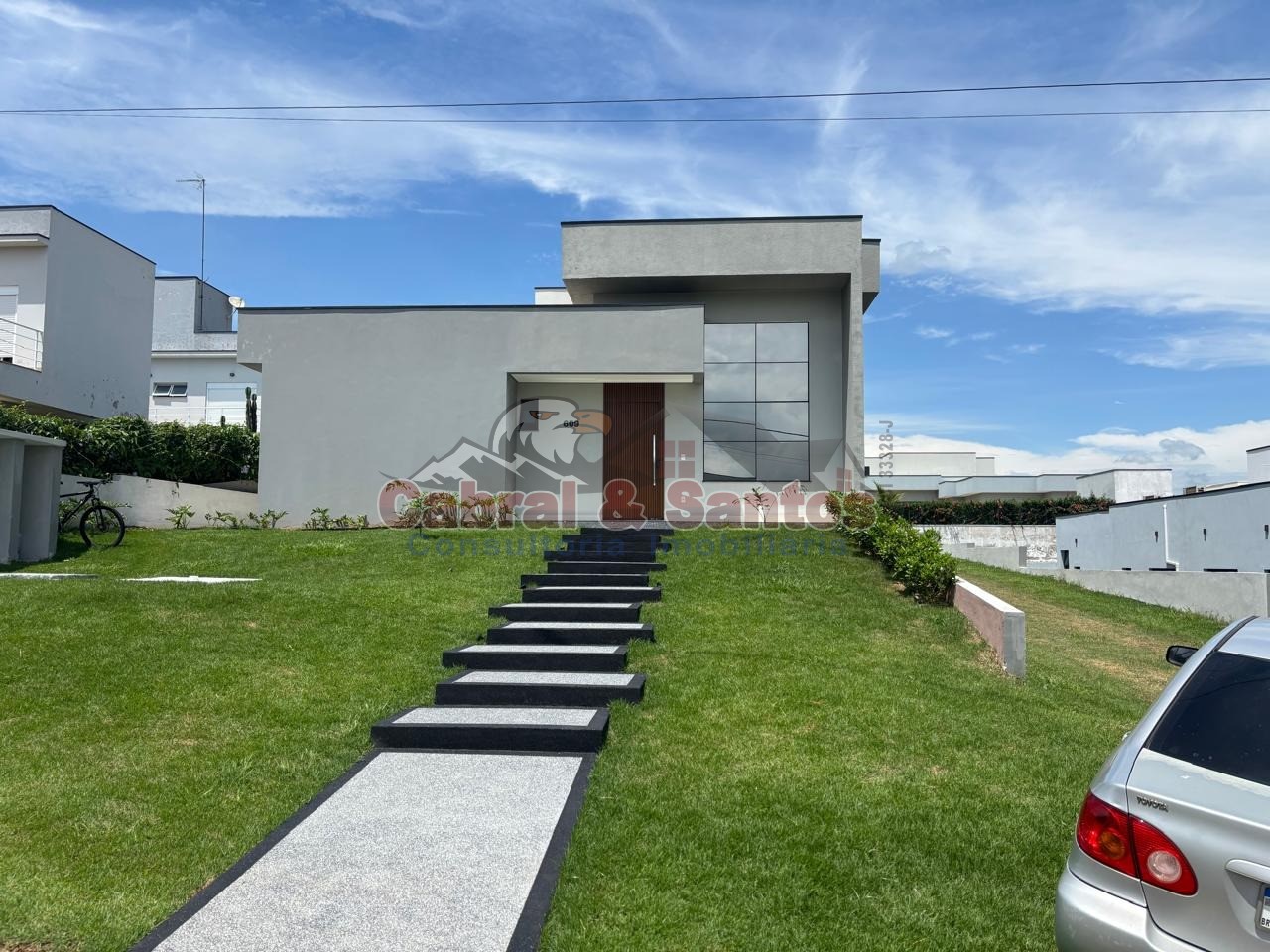 Casa, 4 quartos, 250 m² - Foto 1