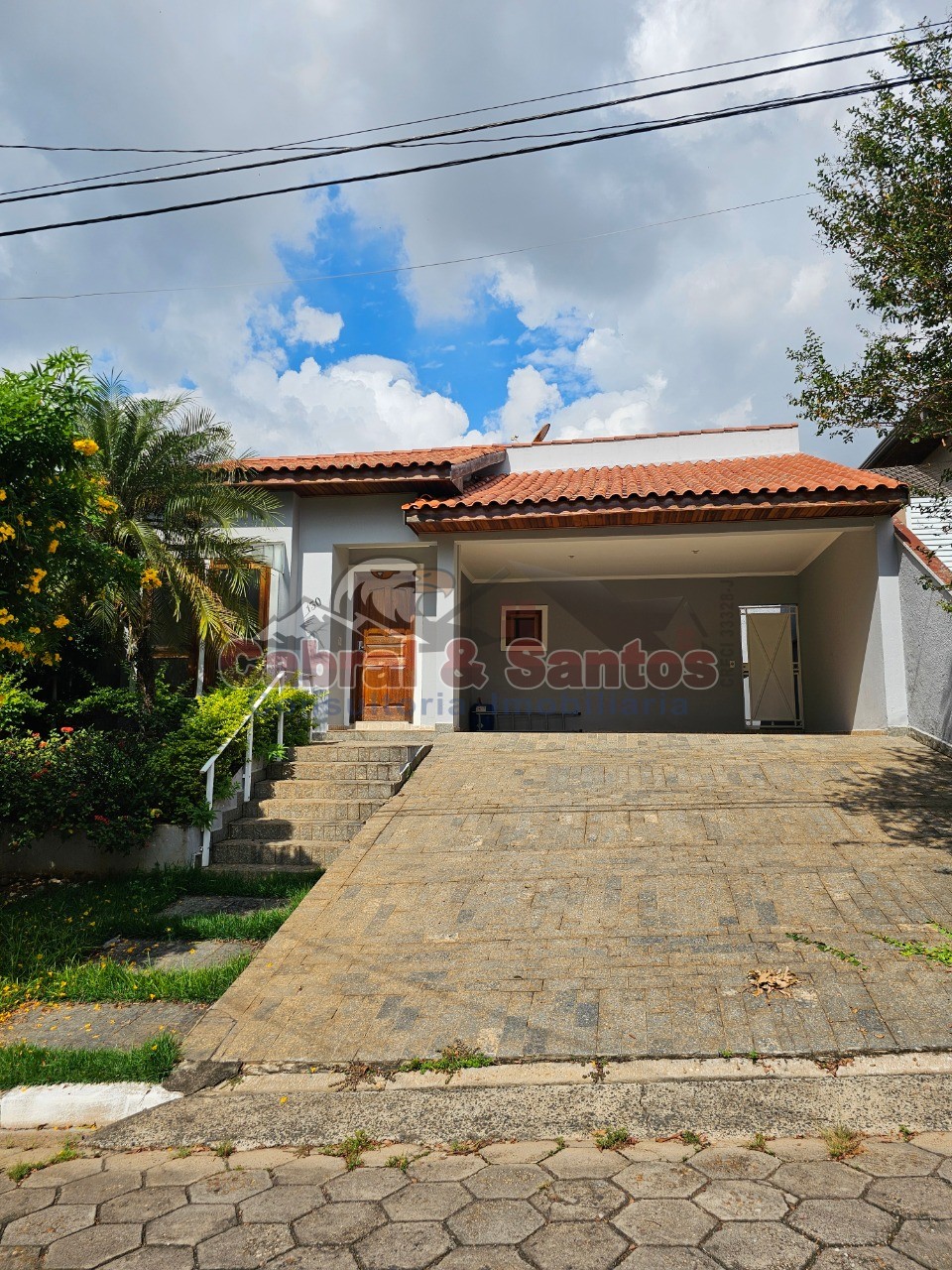 Casa, 3 quartos, 200 m² - Foto 1