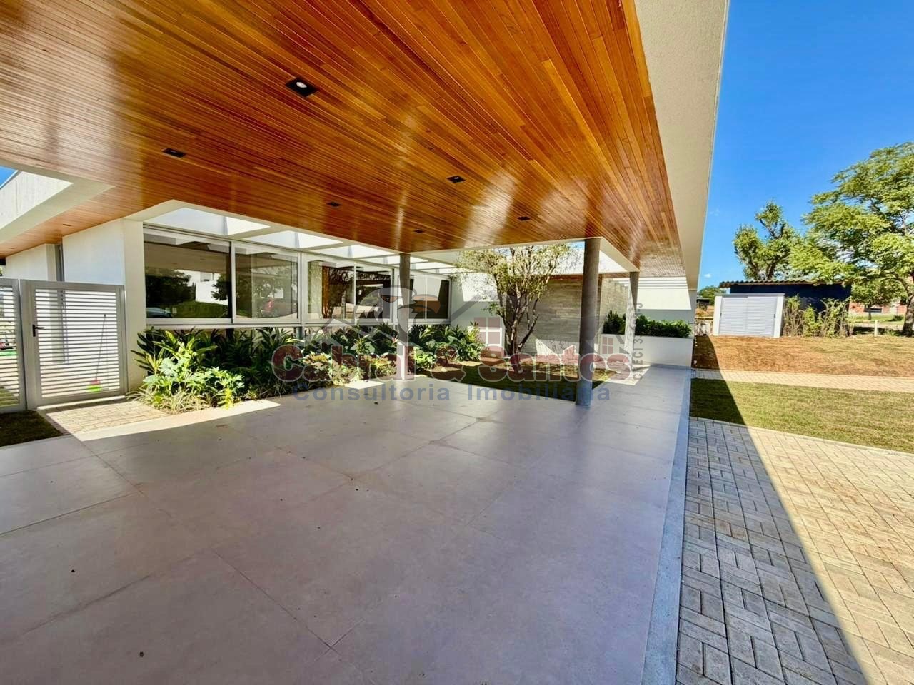 Casa, 4 quartos, 335 m² - Foto 2