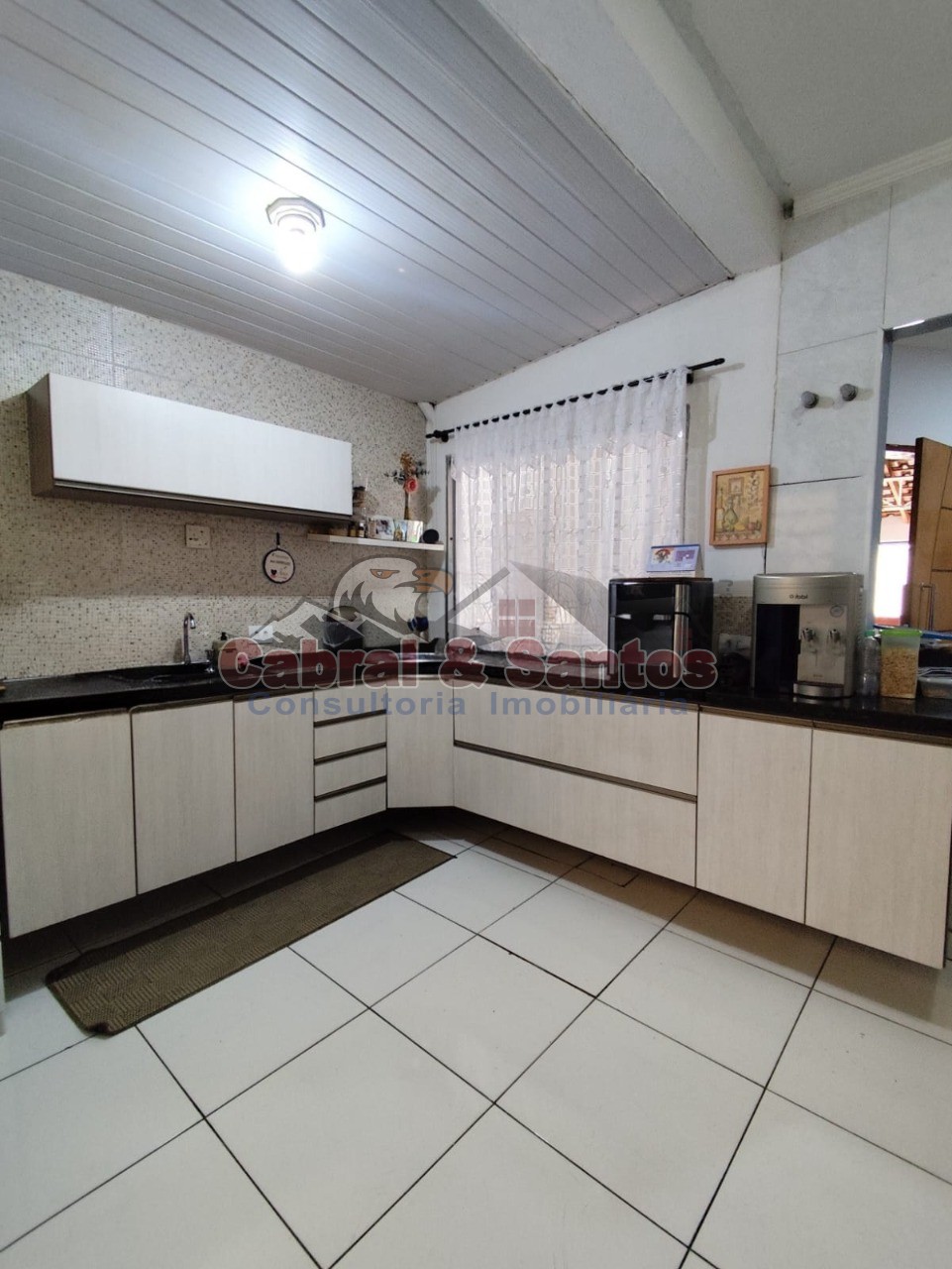 Casa, 3 quartos, 240 m² - Foto 9