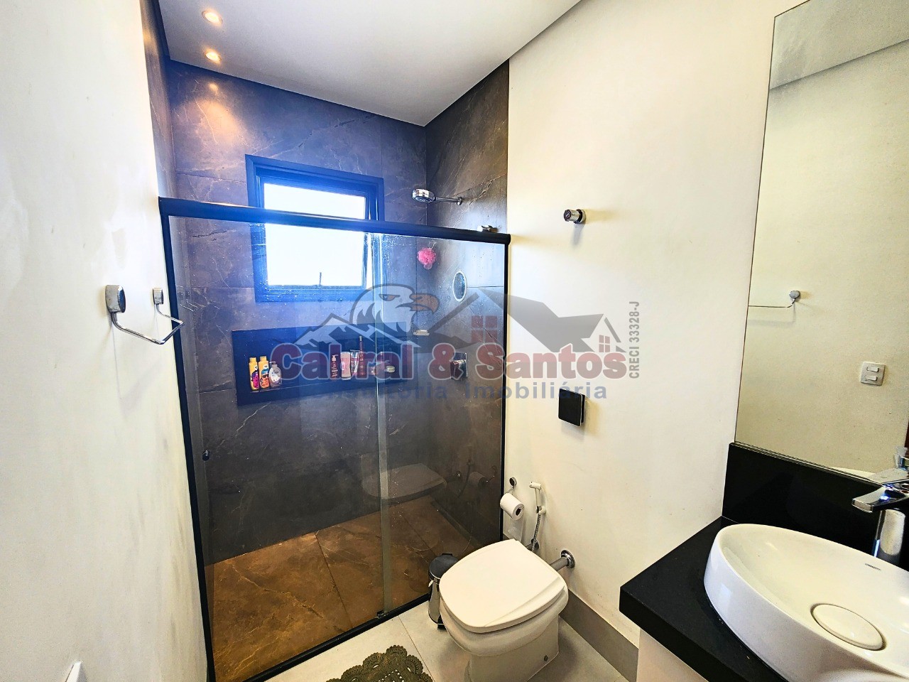 Casa, 4 quartos, 250 m² - Foto 23