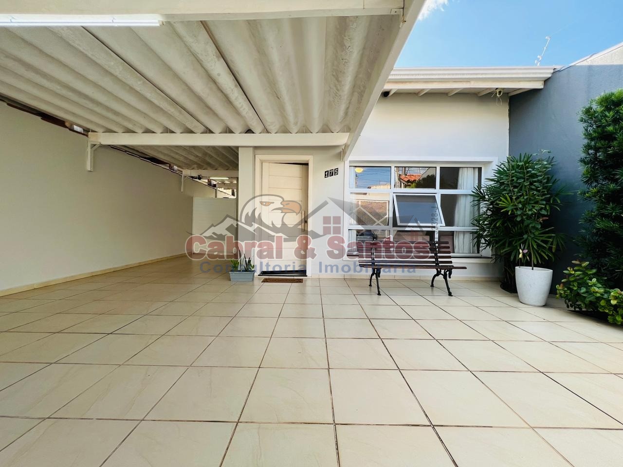Casa, 3 quartos, 200 m² - Foto 1