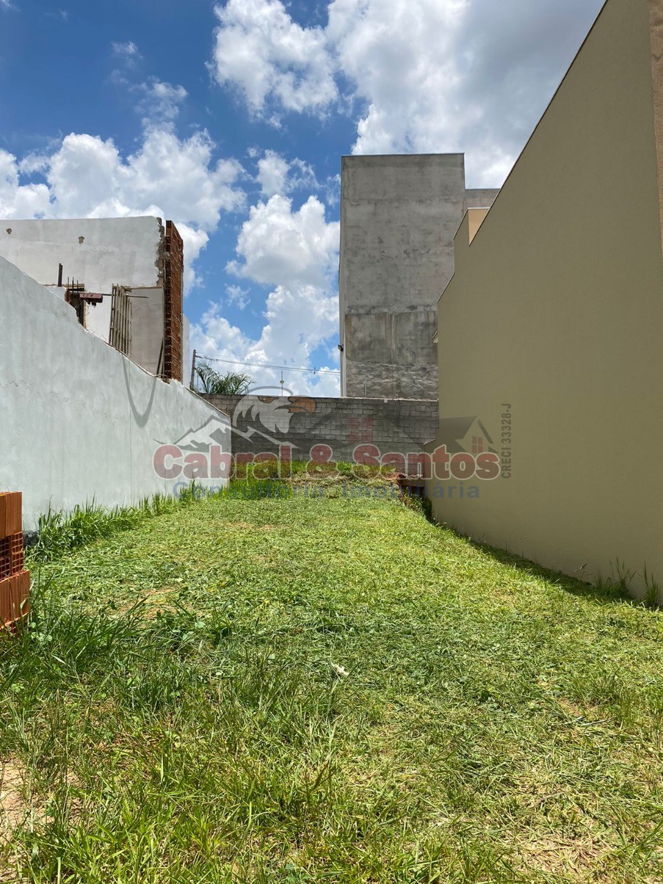 Terreno, 180 m² - Foto 1